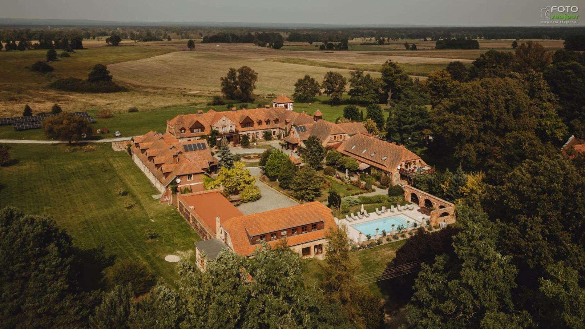 Zabi Dwor - Hotel - Restauracja - Spa Zielona Gora  Exterior photo